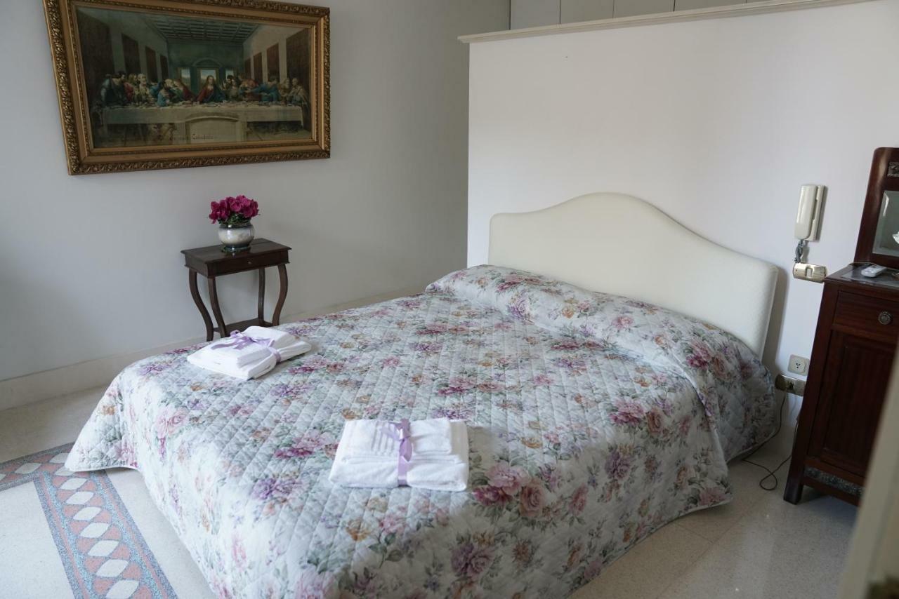 Dimora Del Sedile Hotel Matera Buitenkant foto